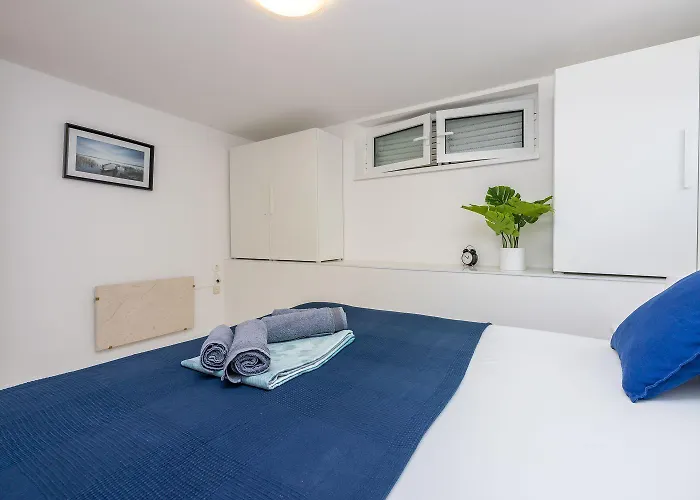 Modernes Nur 300 Meter Zum Mit Grillplatz Und Privatparkplatz Apartment Dramalj