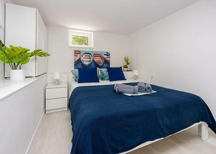 Modernes Nur 300 Meter Zum Mit Grillplatz Und Privatparkplatz Apartament Dramalj
