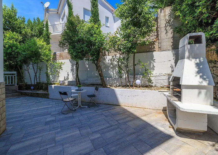 Modernes Nur 300 Meter Zum Mit Grillplatz Und Privatparkplatz Apartament