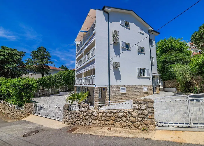 Modernes Nur 300 Meter Zum Mit Grillplatz Und Privatparkplatz